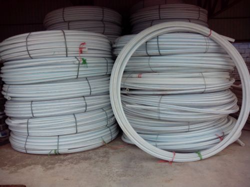 PE盤(pán)管白色HEPE給水管硬管自來(lái)水管白色藍(lán)條