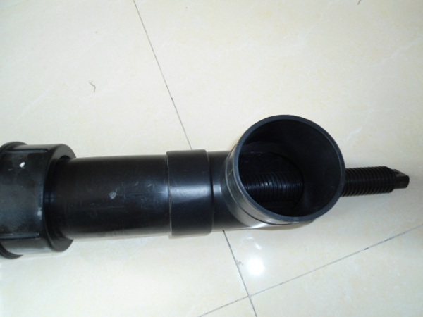 PE出水口上體 (2)