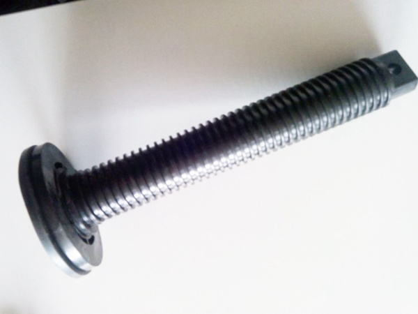 出水栓塑內(nèi)芯絲桿 (3)